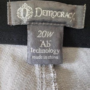 Democracy AB Technology Snakeskin Print Women's  Skinny Leg Jeans Size 20W